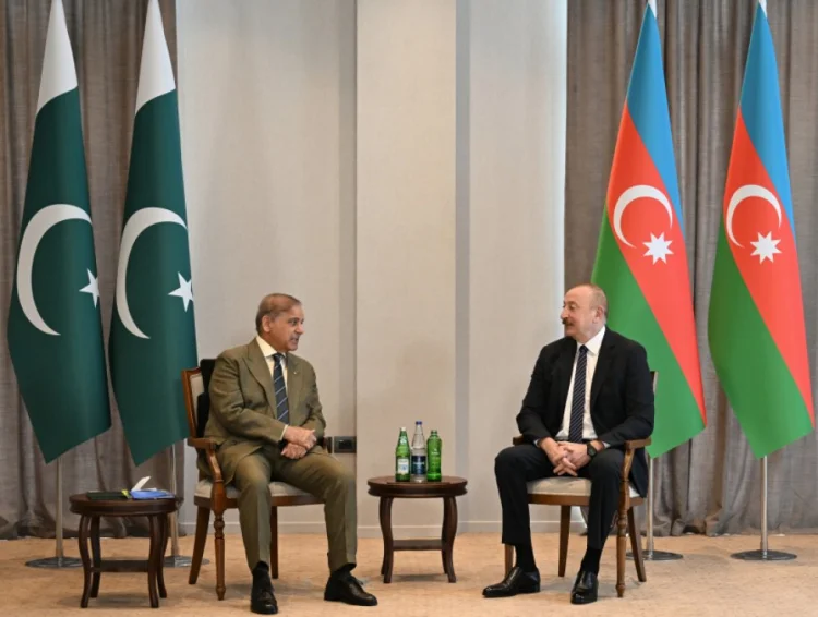 İlham Əliyevin Pakistanın Baş naziri ilə Laçında görüşü olub