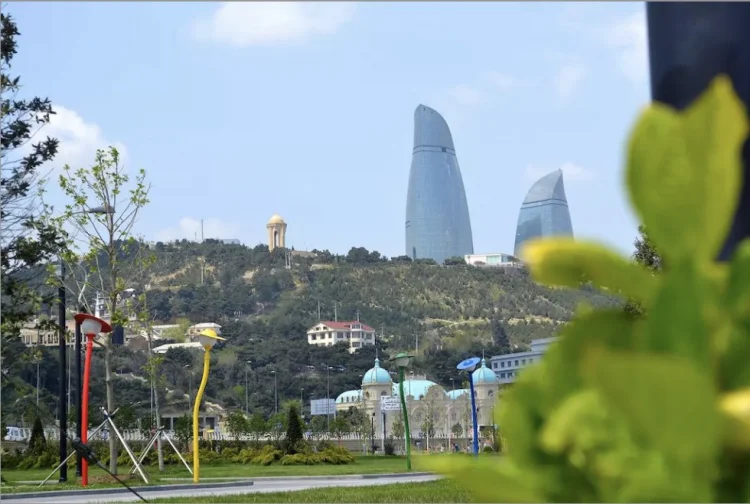 Sabah 33 dərəcə isti olacaq