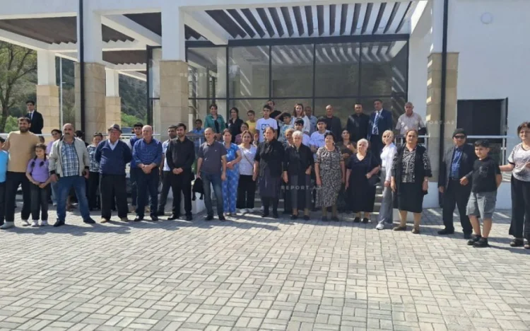 Laçının Bəylik kəndinə yollanan köç karvanı ünvana çatıb