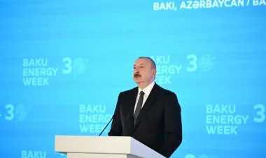 İlham Əliyev “Baku Energy Forum”da iştirak edib