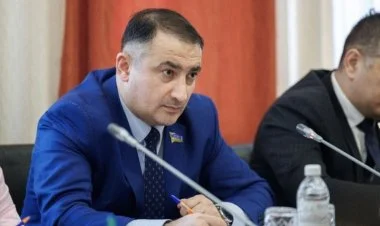 Azərbaycanlı deputat Rusiyadan Azərbaycana qaçdı
