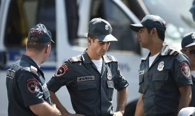 Ermənistanda polislər narkomaniyaya görə işdən çıxarılıblar