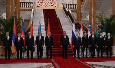 MDB Hökumət Başçıları Tacikistan Prezidenti ilə görüşüb
