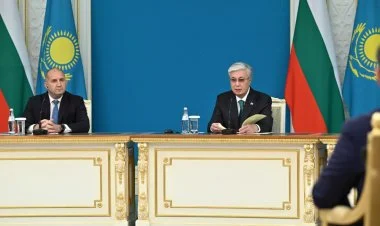 Tokayev və Radev Astanada Orta Dəhlizi müzakirə ediblər