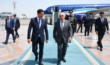 Əli Əsədov Özbəkistana rəsmi səfər edib