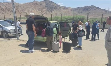 Erməni sürücüləri İrandan qaçan soydaşlarını soyurlar