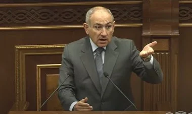 Paşinyan: Bakı ilə razılaşma Ermənistanı Kremldən xilas etdi