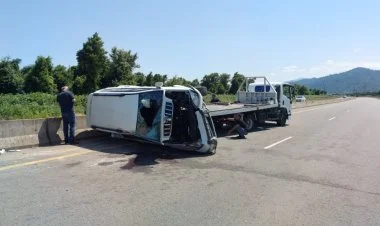 Toya gedən ailə Lənkəranda yol qəzasına düşüb