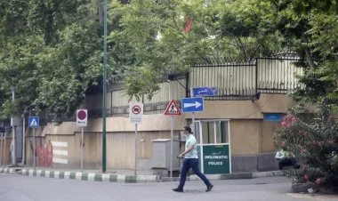 İsveçrə səfirliyi Tehranı tərk edərək Azərbaycana gəlib