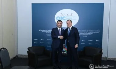 İstanbulda Azərbaycan və Özbəkistan XİN başçıları görüşüblər