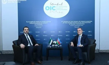 Ceyhun Bayramov suriyalı həmkarı ilə görüşüb