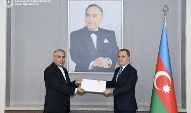 İranın yeni səfiri etimadnaməsini Bayramova təqdim edib