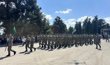 Xankəndidə hərbçilərin yürüşü keçirilir FOTOREPORTAJ