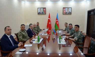 Türkiyə nümayəndə heyəti Quru Qoşunları Komandanlığında