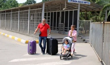İran əsilli xarici vətəndaşlar təxliyə olunub