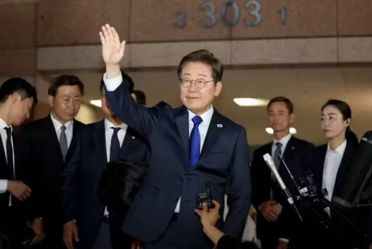 Cənubi Koreyanın yeni prezidenti Li Çje Myondur