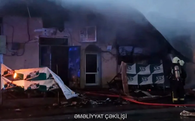 “Sabunçu bazarı”nda yanğın olub VİDEO