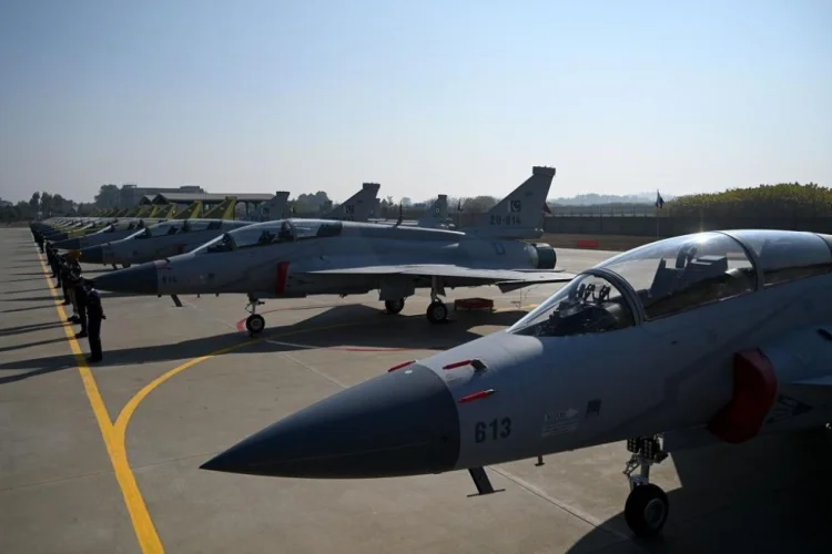 İrəvan Bakının JF-17 qırıcıları almasına nə cavab verəcək?