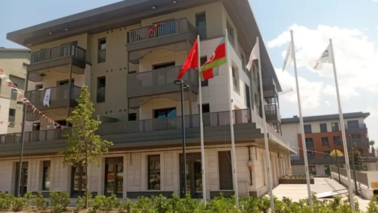Kahramanmaraşdakı Azərbaycan məhəlləsinə köçürülmə başlayıb