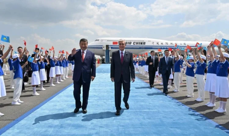 Si Cinpin Qazaxıstana səfərə gedib YENİLƏNİB