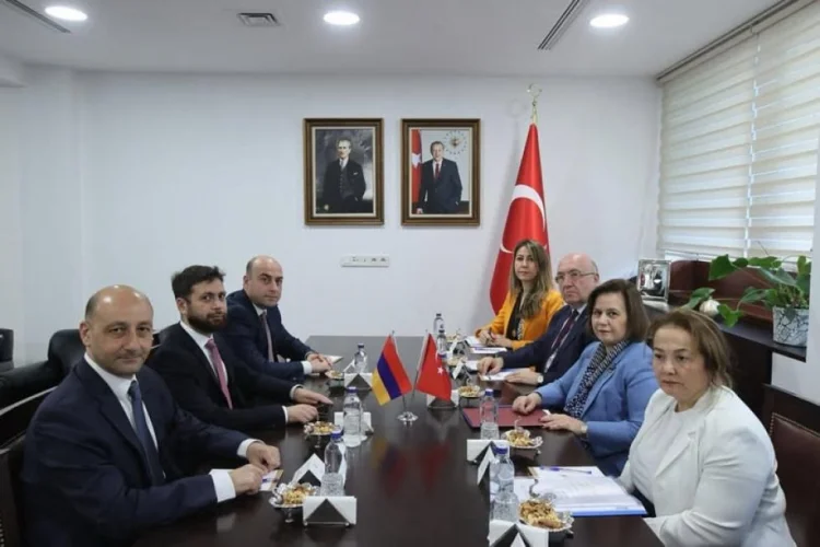 Ankarada Ermənistan-Türkiyə danışıqları gedir