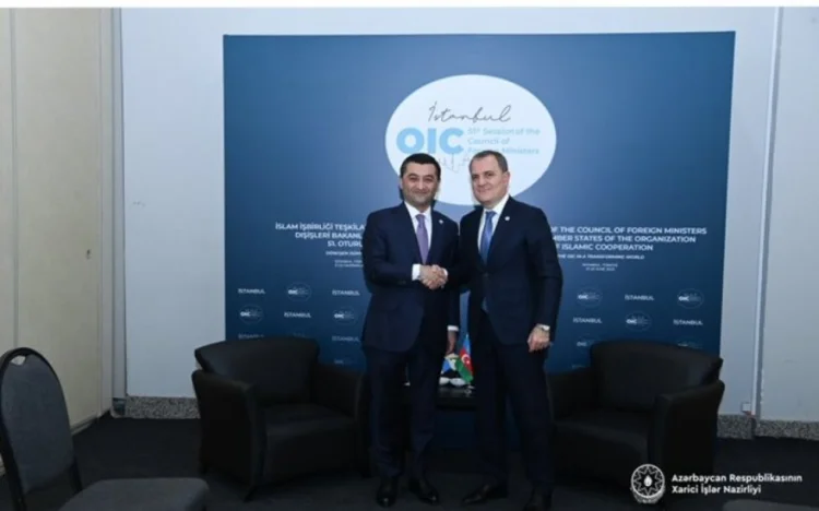 İstanbulda Azərbaycan və Özbəkistan XİN başçıları görüşüblər