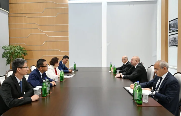 İlham Əliyev Mingəçevirdə qəbul keçirib