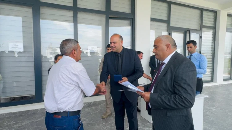Köç karvanı Kəngərliyə çatıb, açarlar təqdim olunub