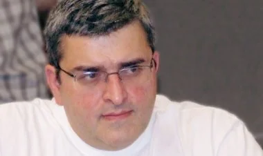 Rusiya Azərbaycanı müstəqil dövlət kimi görmək istəmir