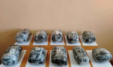 İrandan 10 kq narkotikin keçirilməsinin qarşısı alınıb