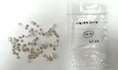 Dubaydan gələn sərnişində 548 karat brilyant aşkarlanıb