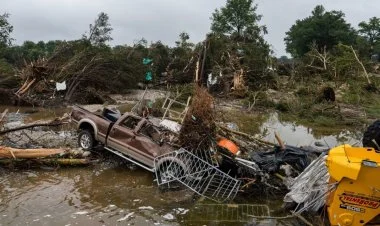 Texasda daşqınlar nəticəsində ölənlərin sayı kəskin artır