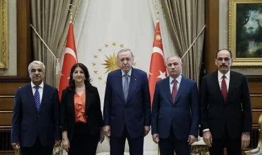 Ərdoğan DEM Partiya heyətiylə PKK  tərksilahından danışıb