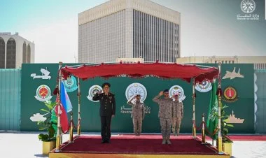 Kərim Vəliyev səudiyyəli həmkarı ilə görüşüb