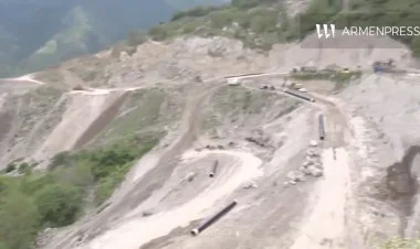 Ermənilər Zəngəzur dəhlizində yol çəkilişinə başlayıblar