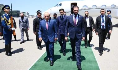 Suriya Prezidenti Azərbaycana işgüzar səfərə gəlib