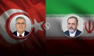 Türkiyə və İran müdafiə nazirləri telefonla danışıb