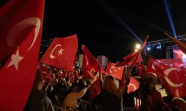 Bu gün Türkiyədə Demokratiya və Milli Birlik Günüdür