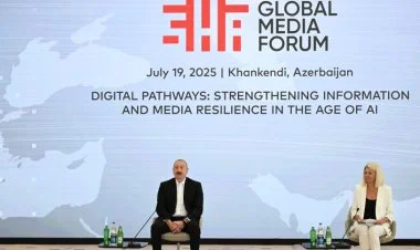 Qlobal Media Forumunun iştirakçıları ilə görüş VİDEO