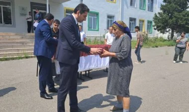 Növbəti köç karvanı Həsənriz kəndinə çatıb, açarlar verilib