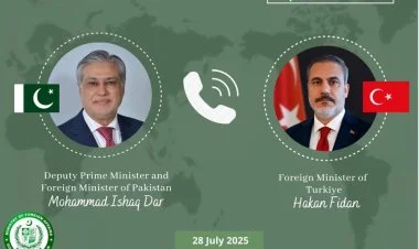 Türkiyə və Pakistan XİN başçıları telefonla danışıblar