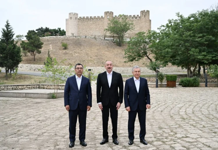 Prezidentlər Ağdamda Şahbulaq qalasında olublar