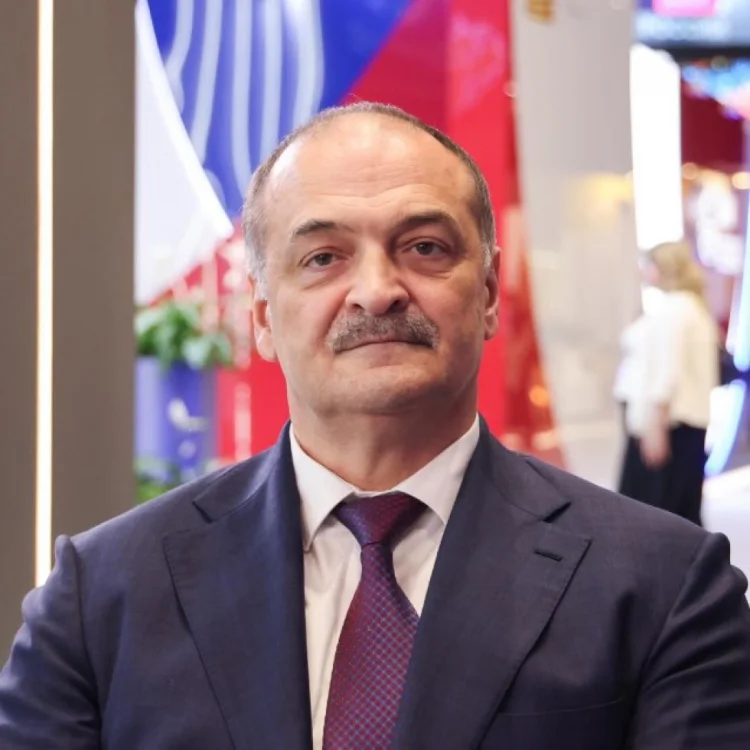 Dağıstan rəhbəri Bakı-Moskva gərginliyindən narahatdır