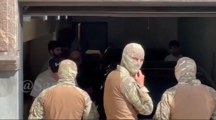 Paşinyan Rusiya tərəfdarlarına qarşı hücuma keçdi FOTO/VIDEO
