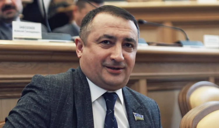 Rusiyada azərbaycanlı deputat səbəbsiz cəzalandırılıb