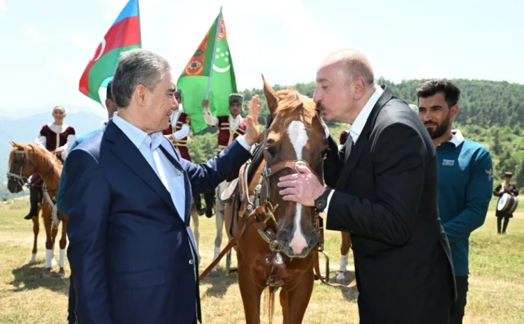 İlham Əliyev və Qurbanqulu Berdıməhəmmədov Qarabağda FOTO