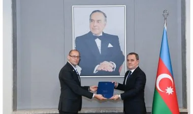 Ceyhun Bayramov İsrailin yeni səfirini qəbul edib
