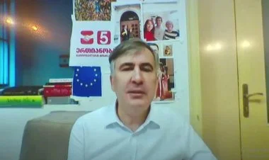 Saakaşvili İrəvanla Bakı arasında sülh sazişi haqda yazıb