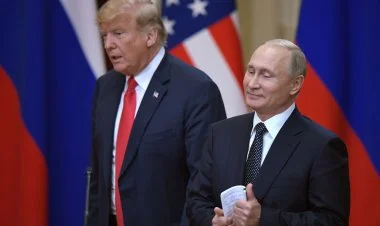 Putin: BƏƏ Trampla görüş üçün münasib yerlərdən biridir