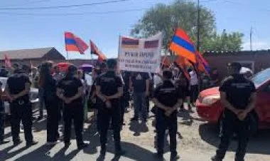 Gümrüdə Rusiya hərbi bazasına qarşı etiraz aksiyası
